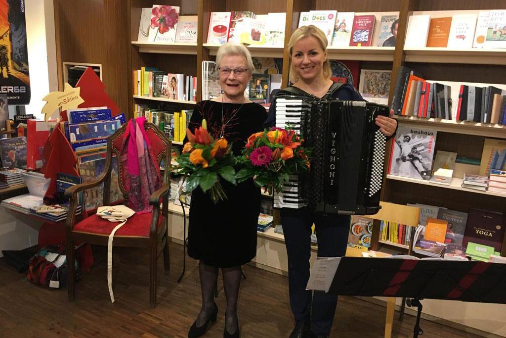 Gudrun Wiedemann und Oksana Martyniuk